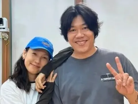 Chồng gặp vấn đề sức khỏe, Lee Hyori có động thái gây chú ý