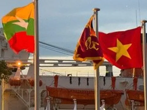 Quốc kỳ Việt Nam tung bay tại Asian Para Games 2026