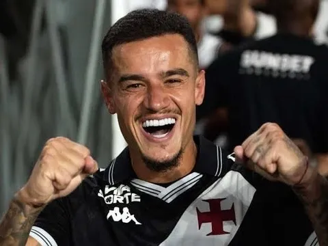 Coutinho ghi bàn đầu tiên, Santos ngược dòng ngoạn mục