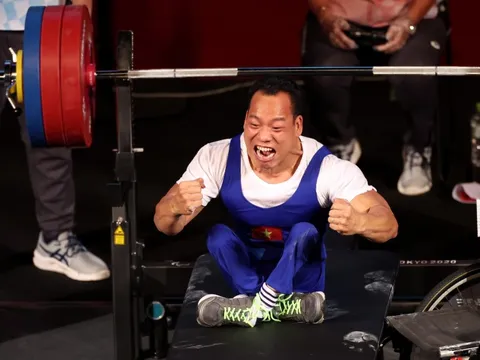 Lực sĩ Lê Văn Công giành HCB Asian Para Games 2026
