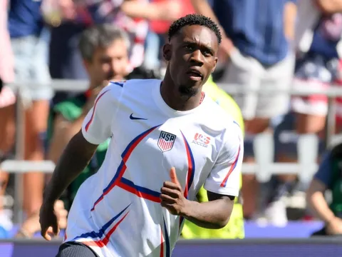 UEFA gây sức ép lên FIFA vì hàng loạt quyết định gây tranh cãi