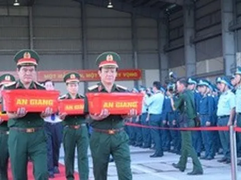 Quân khu 9 hoàn thành lấy mẫu sinh phẩm hài cốt liệt sĩ sớm gần 7 tháng