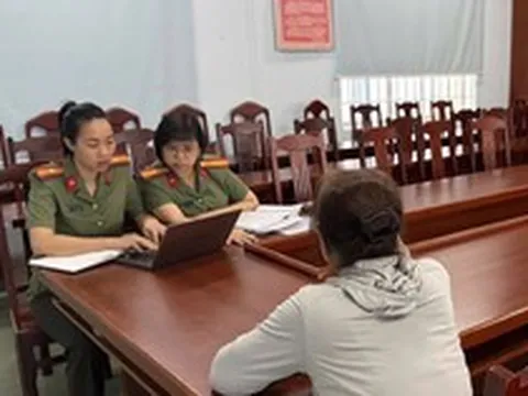 Công an kiểm tra tài khoản ngân hàng, phát hiện những giao dịch sau: Người phụ nữ bị xử phạt 125 triệu đồng