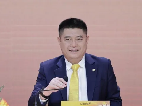 Bầu Thụy muốn mở rộng V.League lên 18 đội