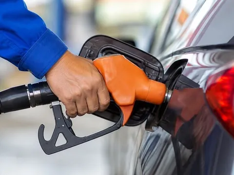 Hà Nội yêu cầu rà soát, giảm giá cước vận tải khi giá nhiên liệu giảm