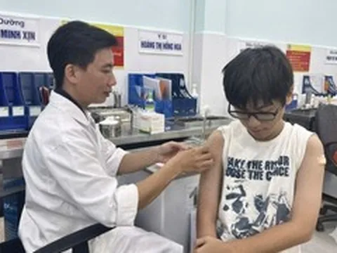 Vì sao trẻ đã tiêm vaccine vẫn có thể mắc não mô cầu?