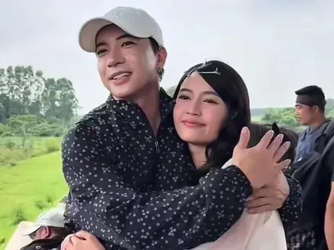 S.T Sơn Thạch công khai với Ninh Dương Lan Ngọc