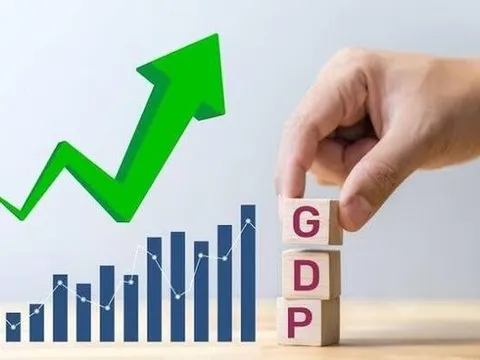 Đặt mục tiêu tăng trưởng GDP năm 2027 từ 10% trở lên
