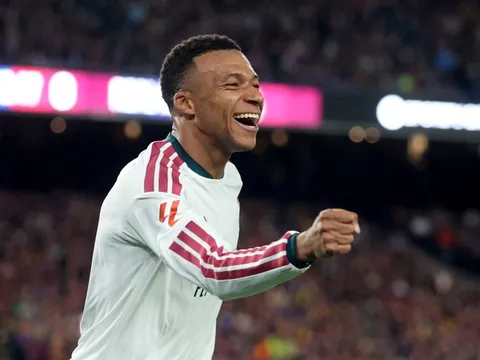 Mbappe lập cú đúp, Real đánh bại Barca ngay tại Camp Nou