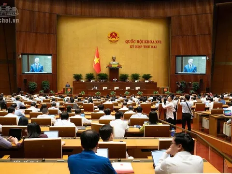 Quốc hội nghe Tờ trình và Báo cáo thẩm tra Luật sửa đổi, bổ sung một số điều của 3 Luật về thuế