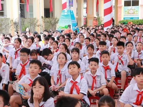 Xây dựng mô hình trường học xã hội chủ nghĩa tại những địa bàn có đủ điều kiện