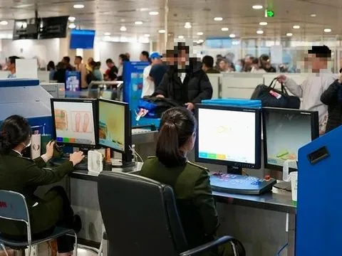 Người không chấp hành quyết định xử phạt hành chính có thể bị tạm hoãn xuất cảnh, ngừng cung cấp điện nước