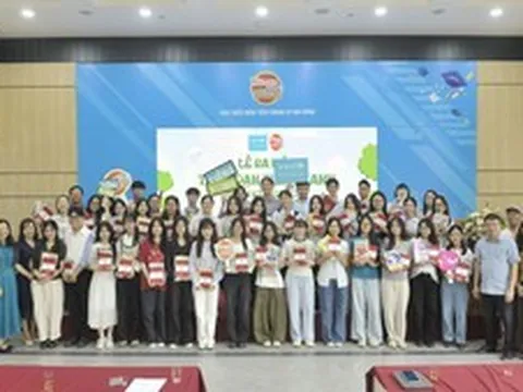 Để trẻ em và thanh thiếu niên chung tay xây dựng tương lai xanh