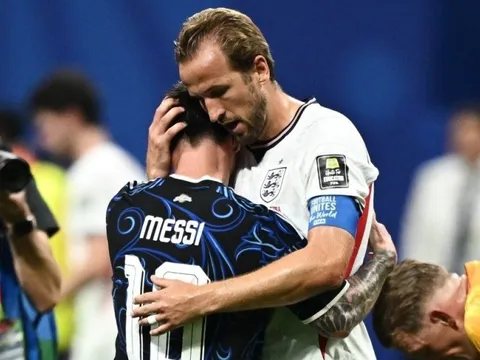 Vì sao Messi không dự gala Quả bóng vàng?