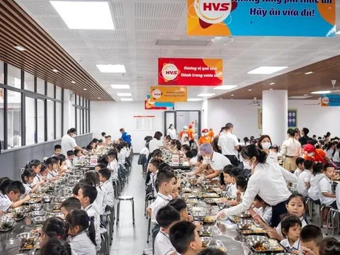 Hà Nội quy định mức trần tiền ăn trưa tại trường công lập chất lượng cao