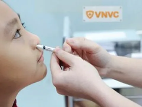 VNVC triển khai sử dụng vaccine cúm công nghệ mới dạng xịt đầu tiên tại Việt Nam