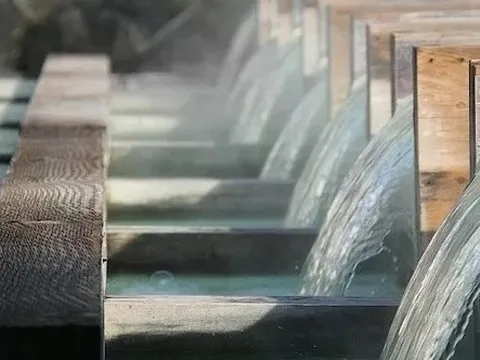 Yubatake - tâm điểm văn hóa suối nước nóng tại Kusatsu (Nhật Bản)