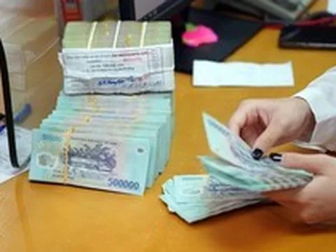 Ngân hàng có được từ chối yêu cầu rút tiền của khách hàng?