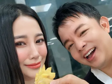 Mong chờ Quang Lê mang hạnh phúc cho ngọc nữ bolero 35 tuổi