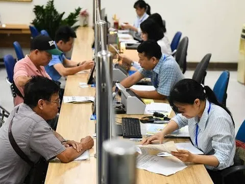 Ban Tổ chức Trung ương yêu cầu hoàn thành phương án bố trí, cơ cấu đội ngũ và phương án biên chế trước 20/11