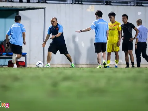 HLV Park không gọi Văn Lâm, Anh Đức có thể tái xuất