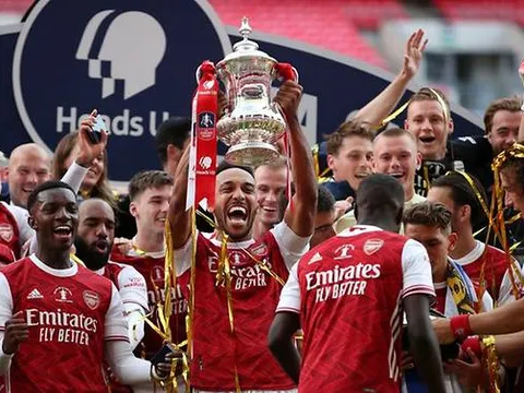 Giải Ngoại hạng Anh hủy luật đá lại