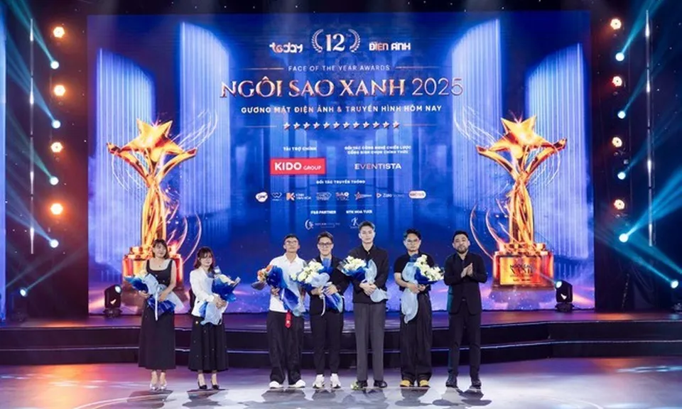 Ngôi Sao Xanh 2025: 33 chiếc cúp vàng trao tay, một đêm vinh danh xứng tầm cho những cống hiến nghệ thuật