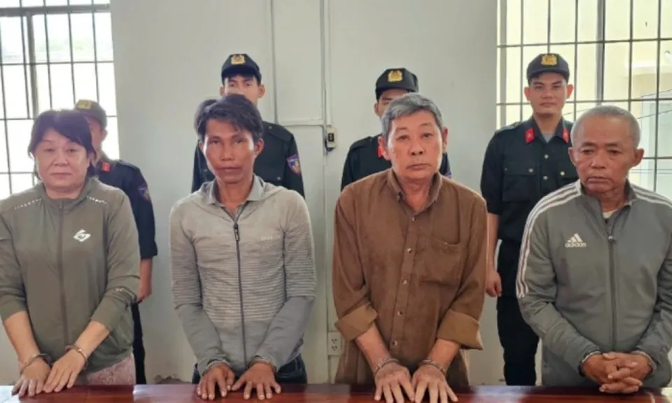 Bắt nhóm 'phù phép' đất rừng lừa đảo gần 20 tỷ đồng